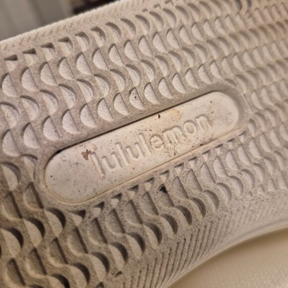 Lululemon Women's Cityverse Sneakers - Picture 4 of 9